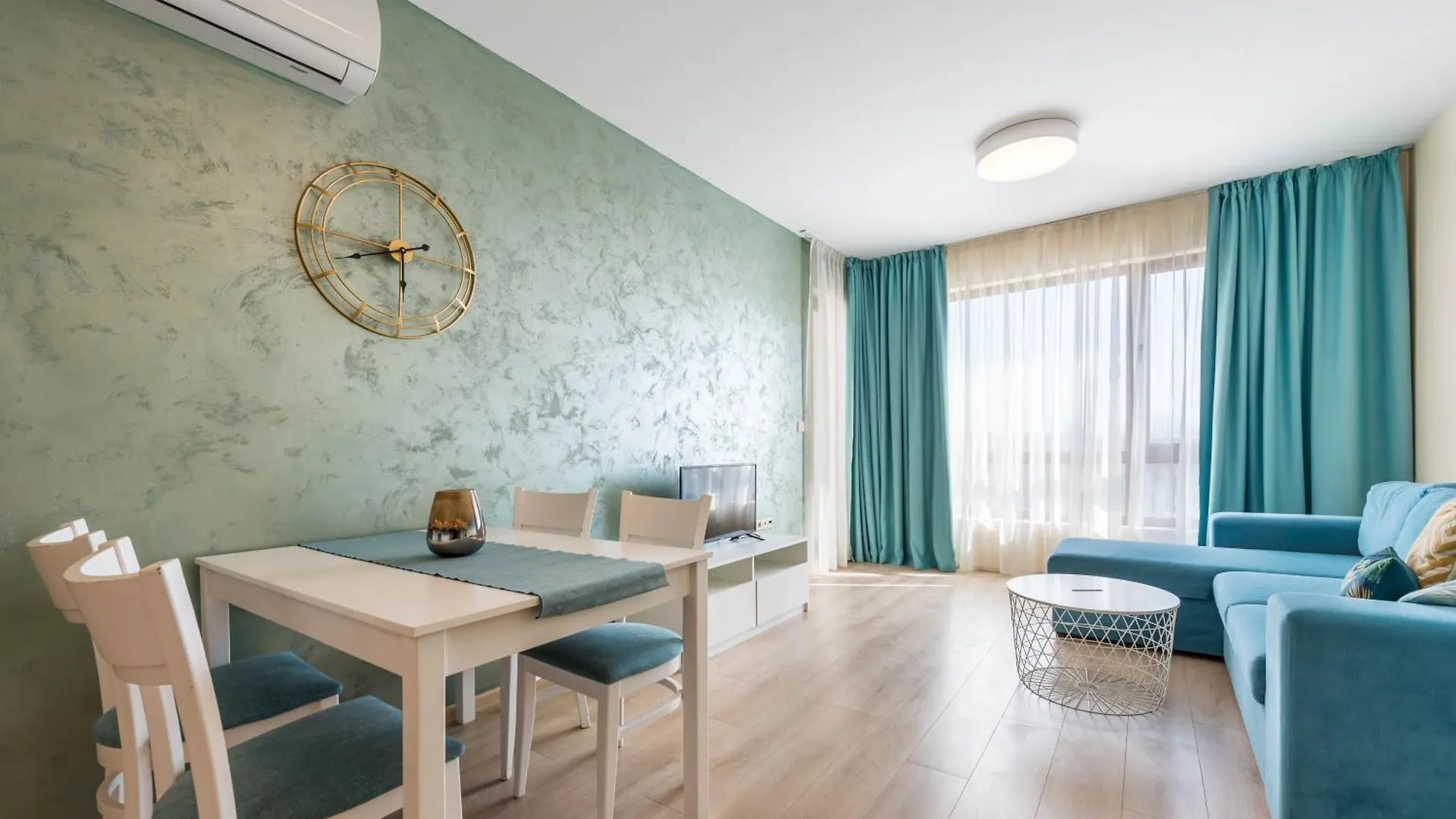Blue Horizon Suite Varna