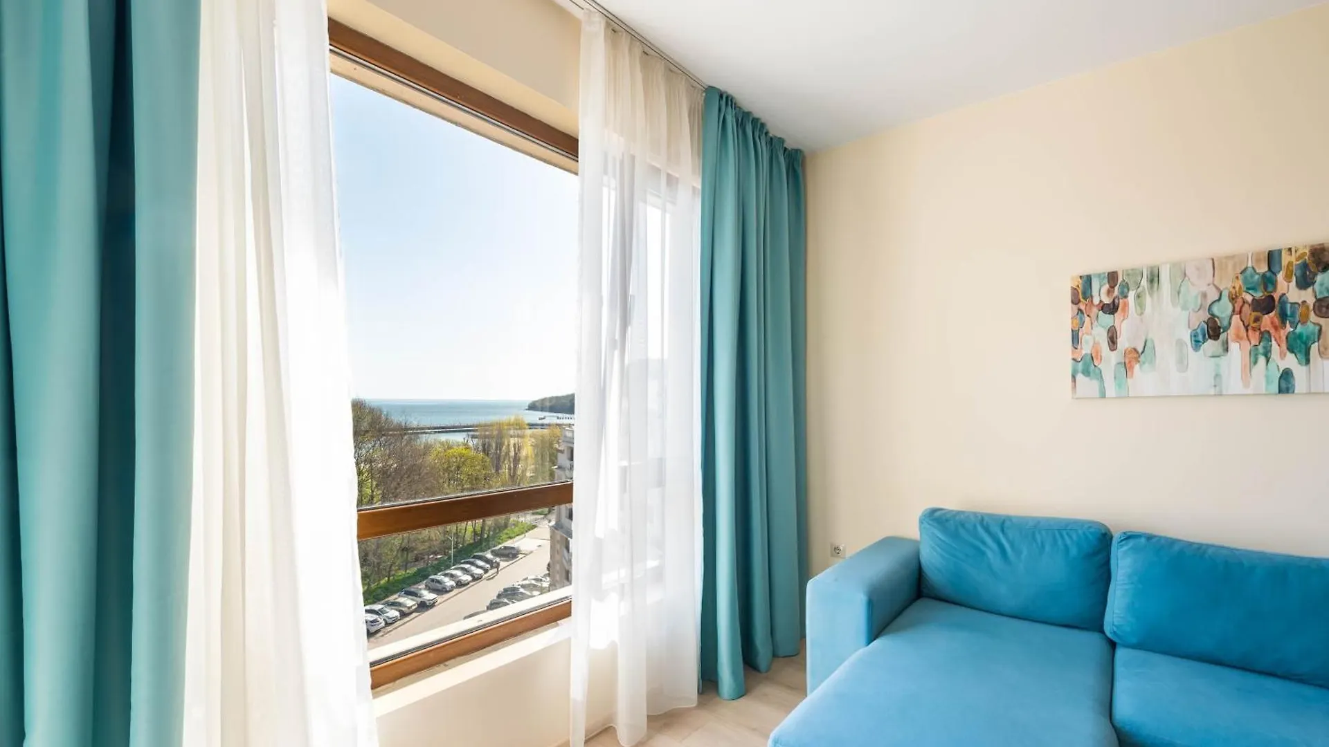 Apartment Blue Horizon Suite Varna Bulgaria