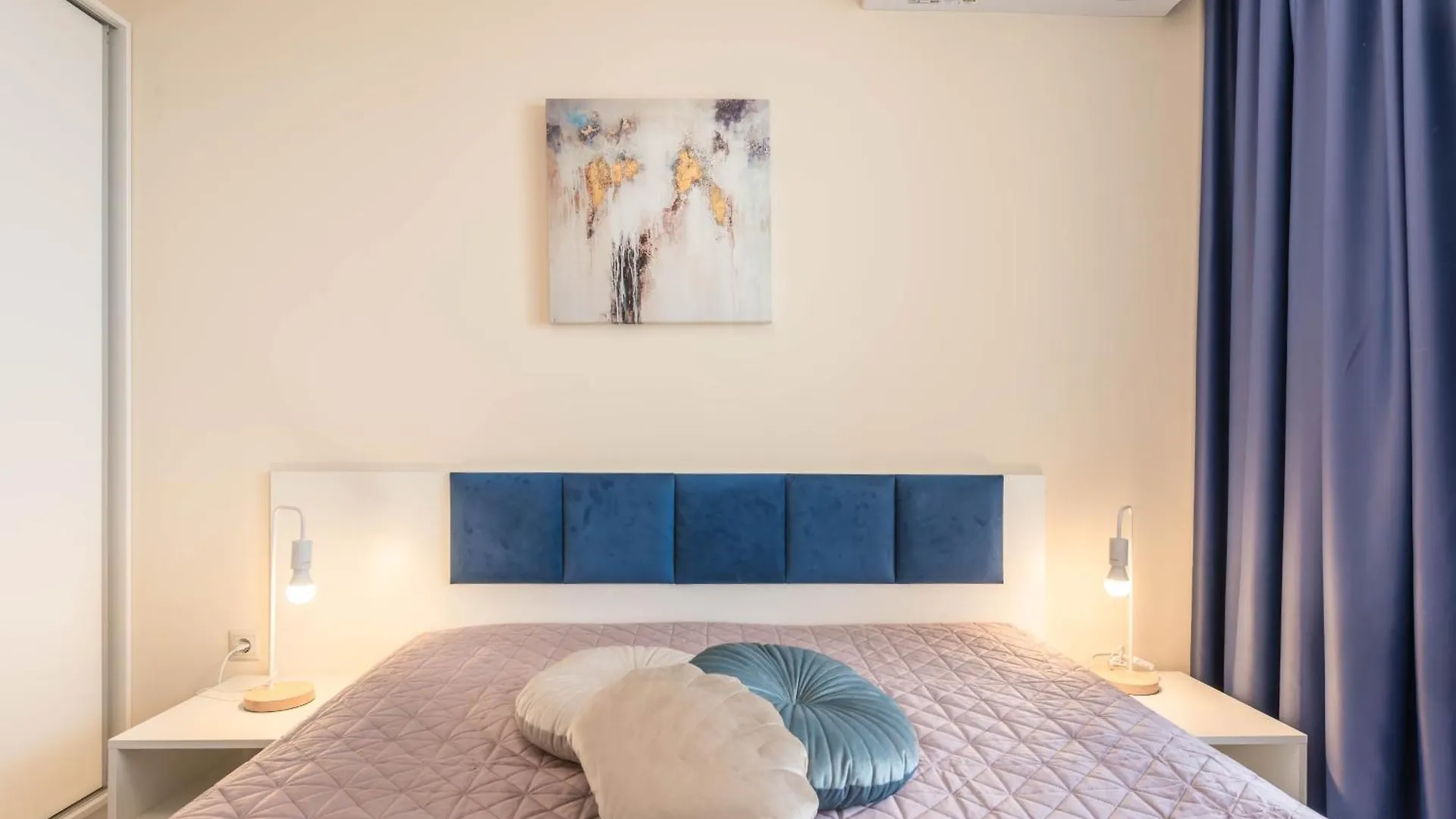 Blue Horizon Suite Varna